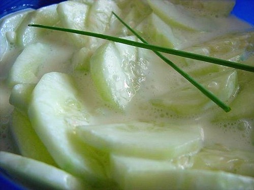 Cukes and Onions (Cucumbers and Onions) Recipe